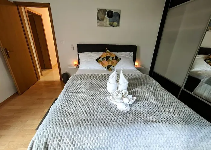 Seaside Bliss In * Split